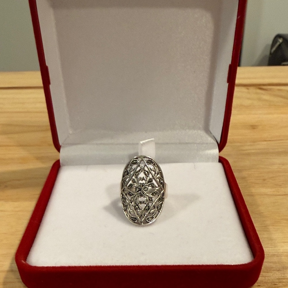 Peruvian Silver Filigree Shield Ring – Adjustable, NWOT